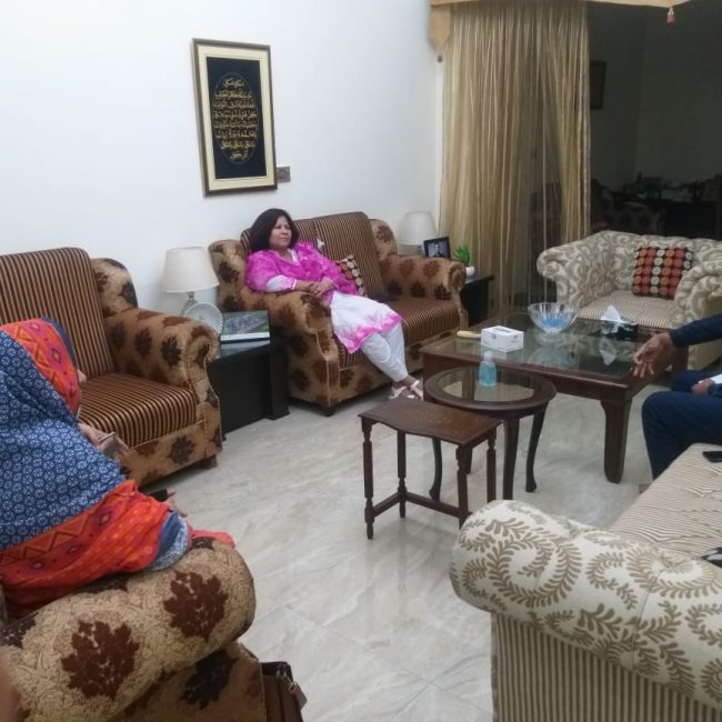 CIP Sialkot Region holds advocacy meeting with MPA Farah Azmi to discuss agenda for political and electoral inclusion of marginalized groups and hands overs a draft of resolution with her